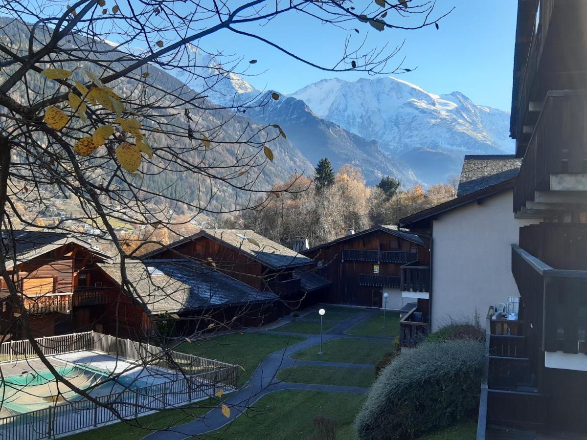 Appartement meublé avec vue sur les montagnes et piscine l'été Saint-Gervais-les-Bains Extérieur photo